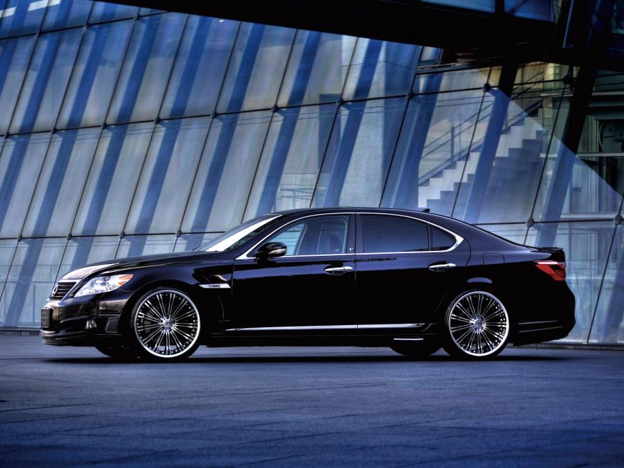  Lexus LS600h Executive Line by Wald 2010 года  (фото 2 из 81)